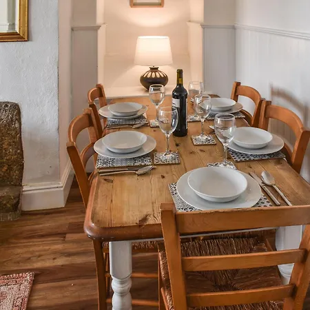 Sevenstones Holiday home Trevilley